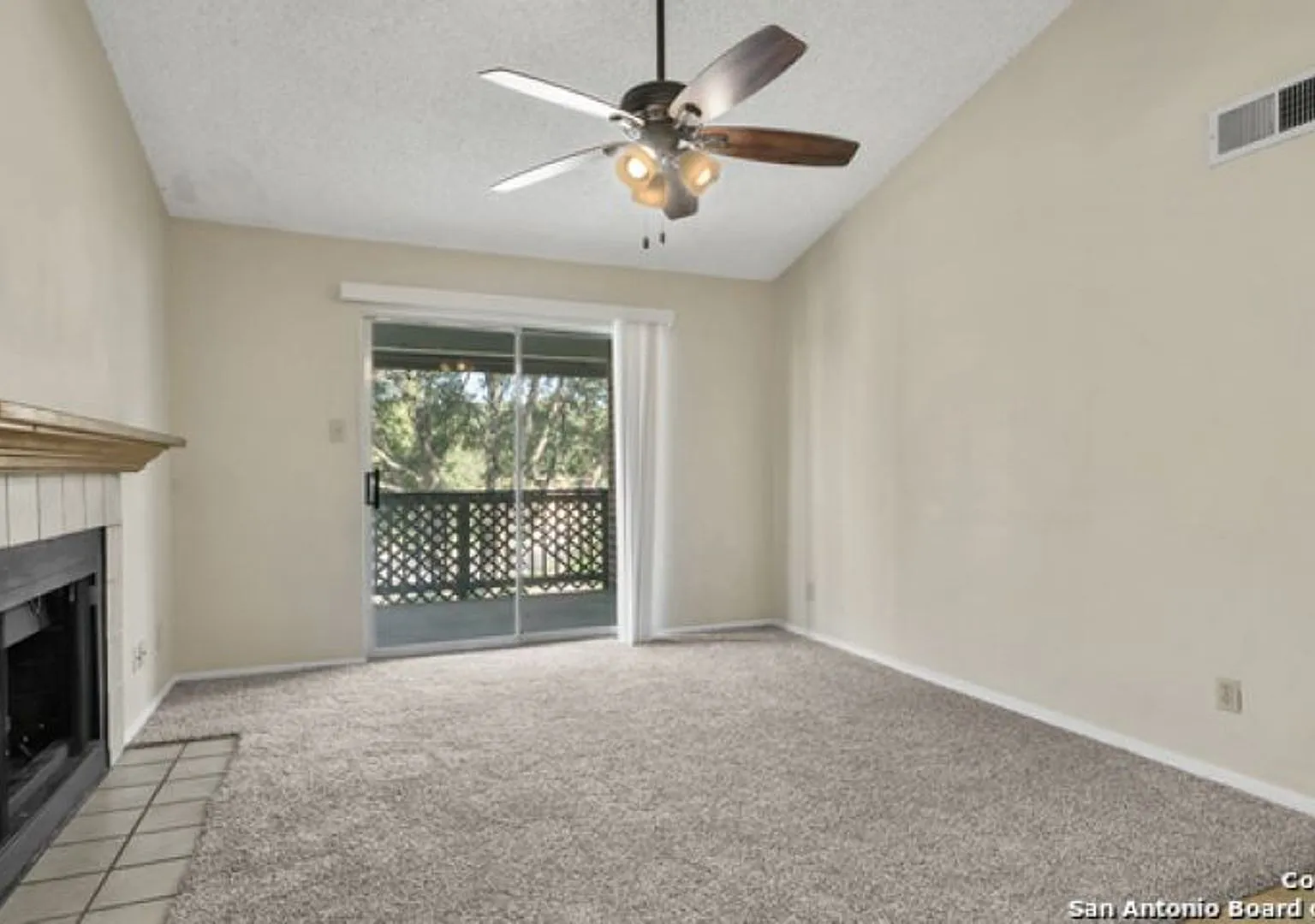 2 Bed 1 Bath Condo in Highland Park Condos — Photo 1