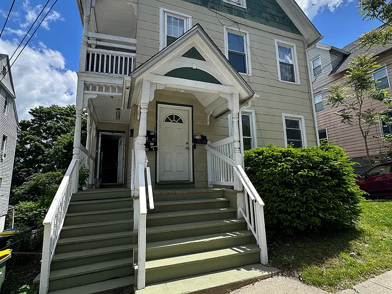 1225 Bank St #1 — Photo 19