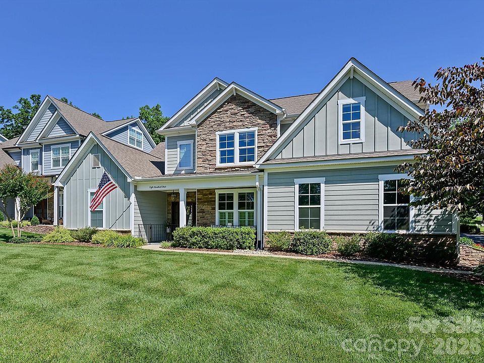 1st image of 804 Sardis Ln