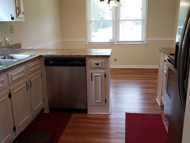 5050 Queen Chapel Rd — Photo 10