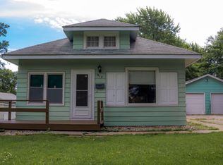 917 S Holcombe Ave, Litchfield, MN 55355