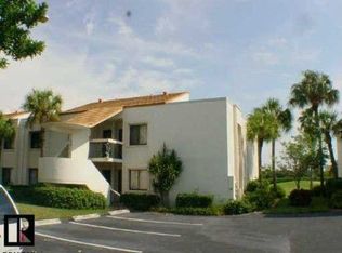 5736 La Puerta Del Sol Blvd S APT 153, St Petersburg, FL 33715
