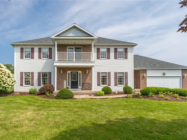 130 Biondo Ct, Rush, NY 14543