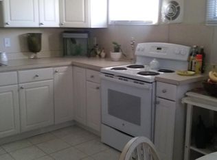 4 Lazy Ln, Farmington, CT 06032