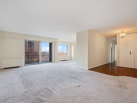 5th image of 7061 N Kedzie Ave Ste 613