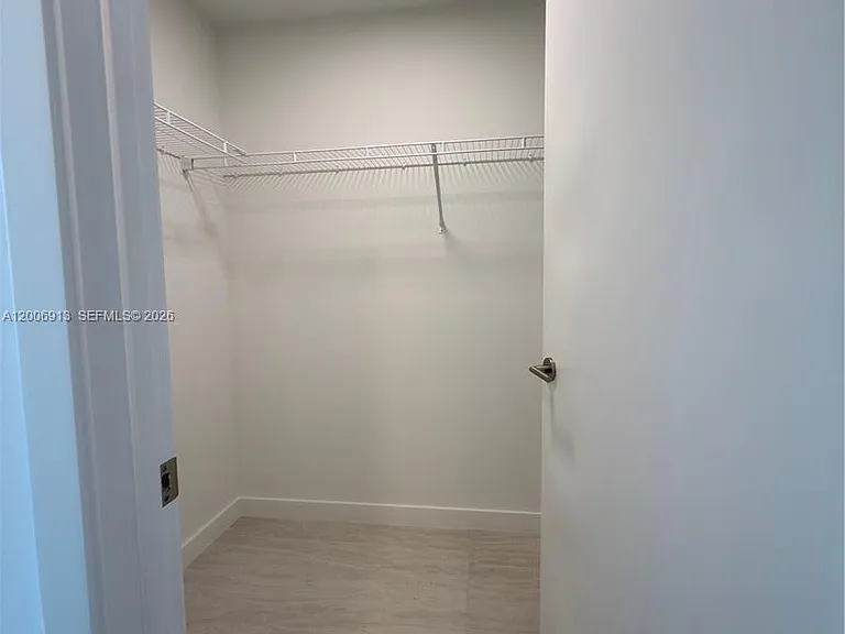 77 SE 5th St #1602 — Photo 8