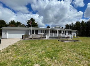 218 W Loves Dr, Roscommon, MI 48653