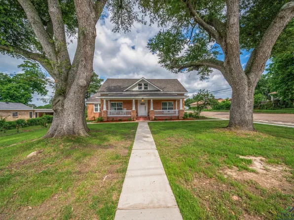 117 N Ferry St, Gladewater, TX 75647