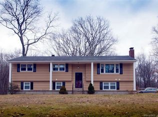 96 Jericho Rd, Watertown, CT 06795