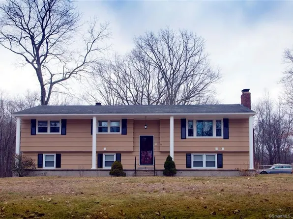 96 Jericho Rd, Watertown, CT 06795