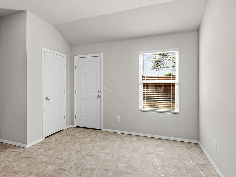 801 Belhaven Rd — Photo 13