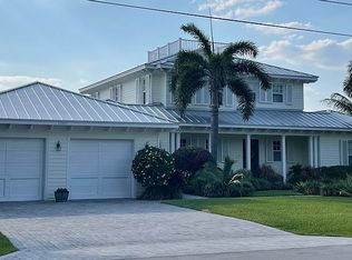 12045 Edgewater Dr, Palm Beach Gardens, FL 33410