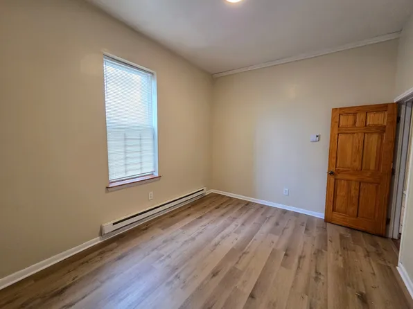 1323 W Butler St Floor 1, Philadelphia, PA 19140