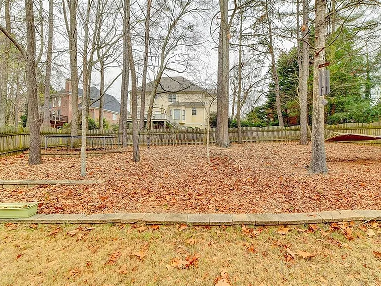 2213 Hamilton Mill Pkwy — Photo 61