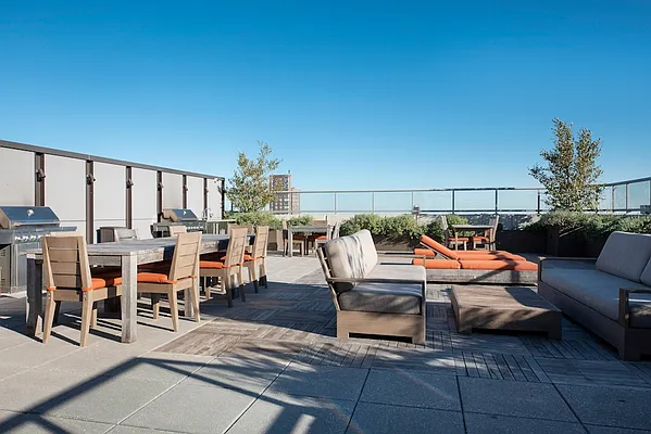 Rented by The Dermot Realty Management Company | media 9