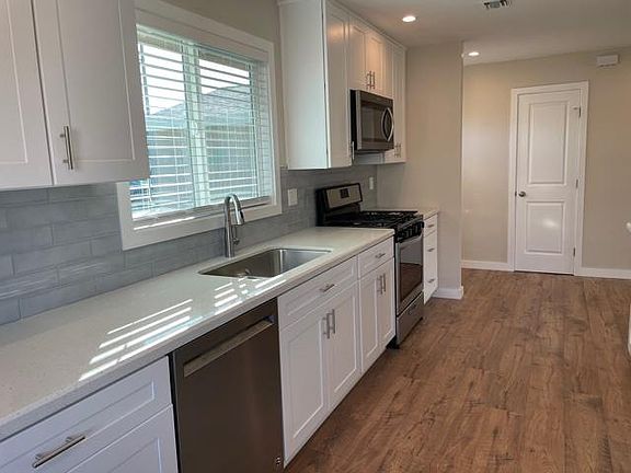 2nd image of 6479 Cecilia Cir
