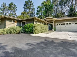 213 Overhill Rd, Orinda, CA 94563