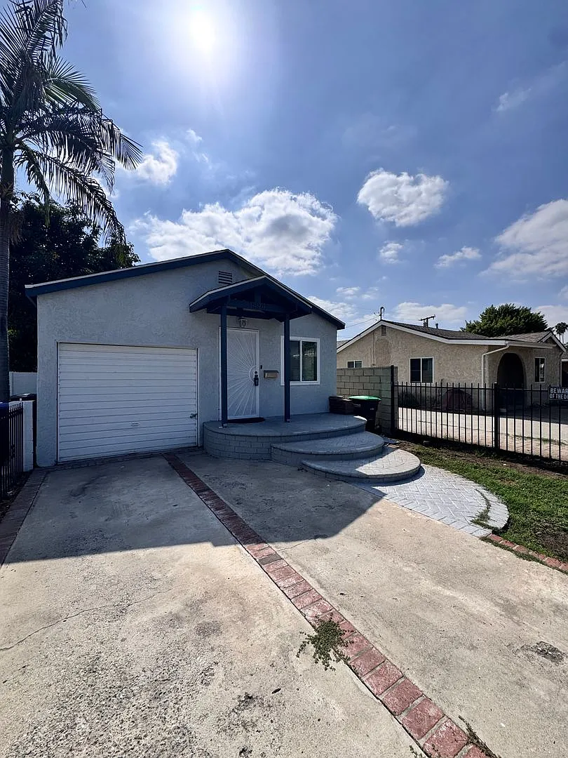 14942 Cerritos Ave, Bellflower — Photo 1