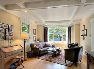 710 N 65th St, Seattle, WA 98103