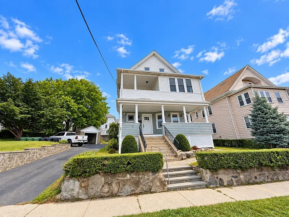 22 Cypress St #1