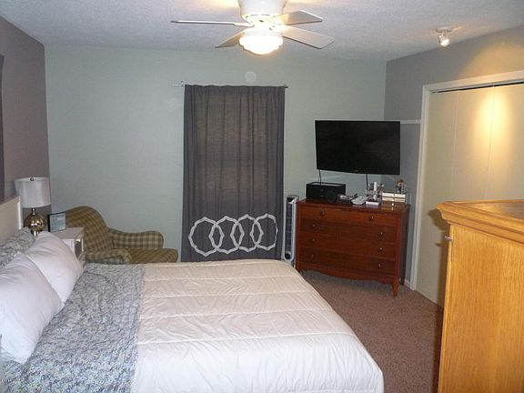 3rd image of 1338 Edgewood Dr