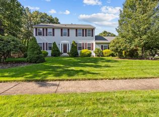 34 Juniper Hill Dr, Coventry, RI 02816
