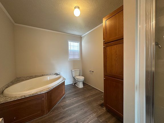 5th image of 1146 Nicolson St #278