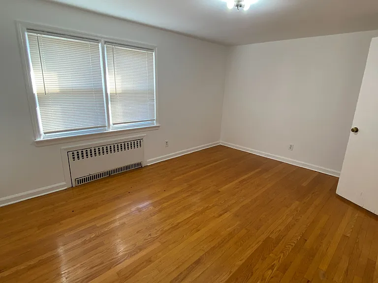235 Pulaski Ave #2 — Photo 8
