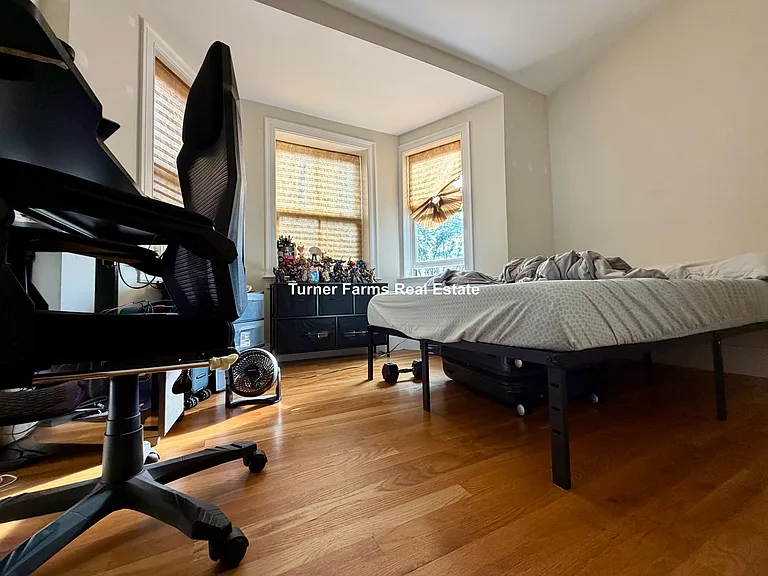 53 Fort Ave #3A — Photo 4