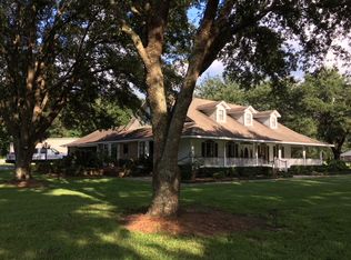 6140 Rougon Rd, Port Allen, LA 70767