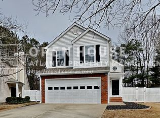 670 Chantress Ct, Milton, GA 30004