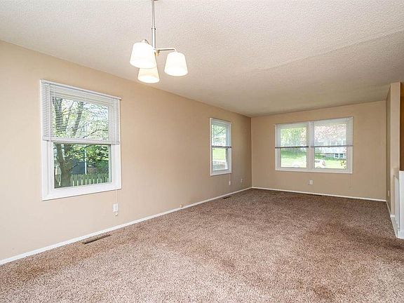 Living & Dining Room