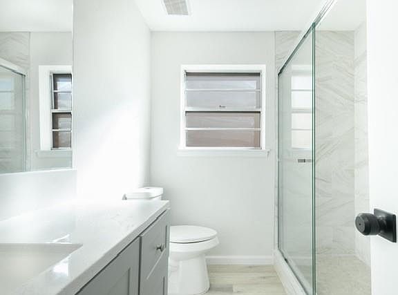 4th image of 1840 El Mar Ln