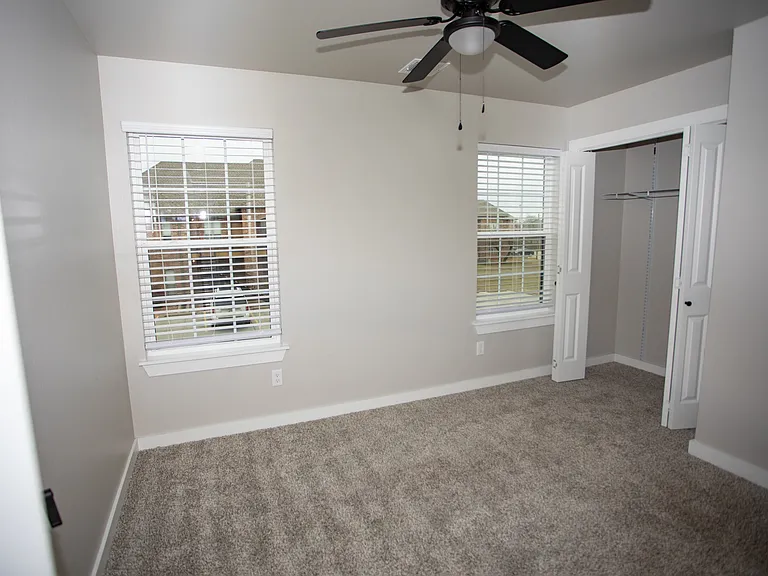1800 Alameda St — Photo 26