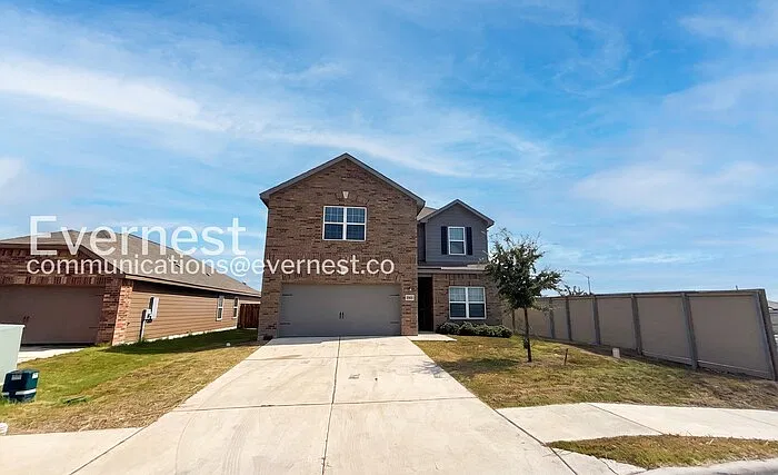 18808 Angie Vastano Dr