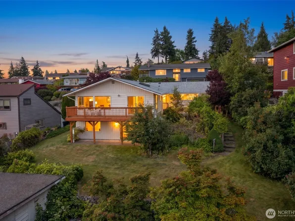 909 Queen Street, Bellingham, WA 98229
