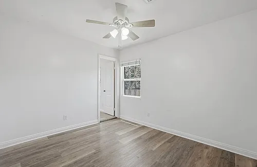 906 Lemon Ave Photo 1