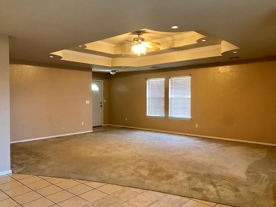 1st image of 505 SE 26th St