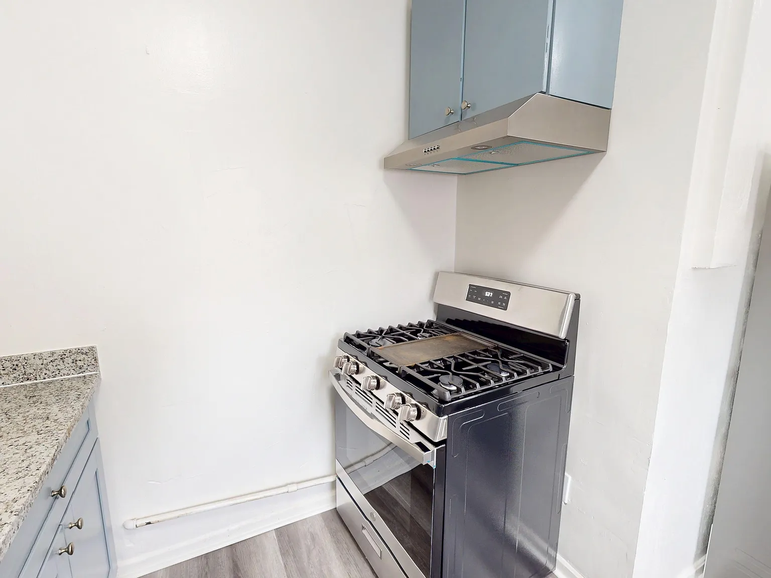 1 bed, 650 sqft, $2,295 — Photo 4