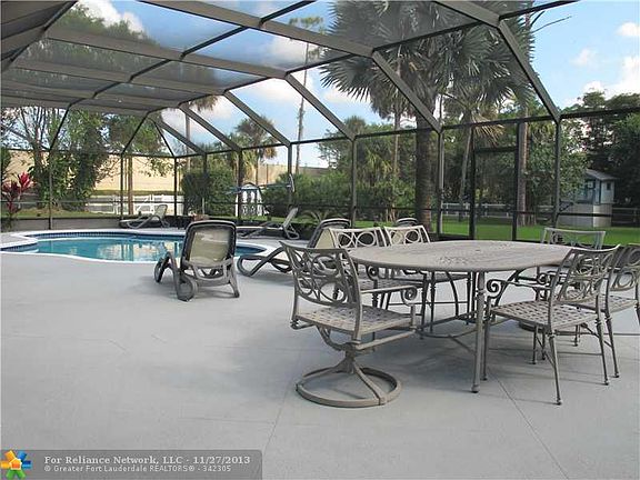 3rd image of 5620 NW 79th Way