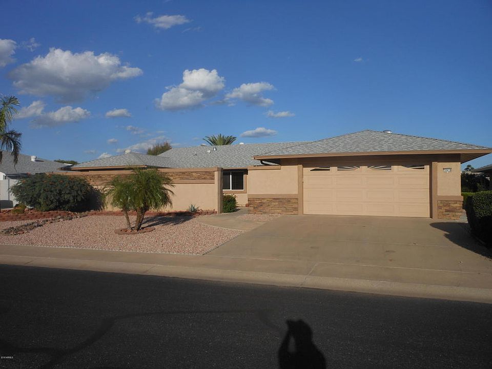 1st image of 10410 W Indian Wells Dr