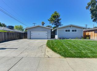 9358 Mark St, Elk Grove, CA 95624