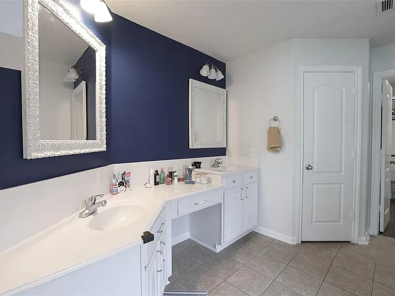 12406 Drake Prairie Ln — Photo 13
