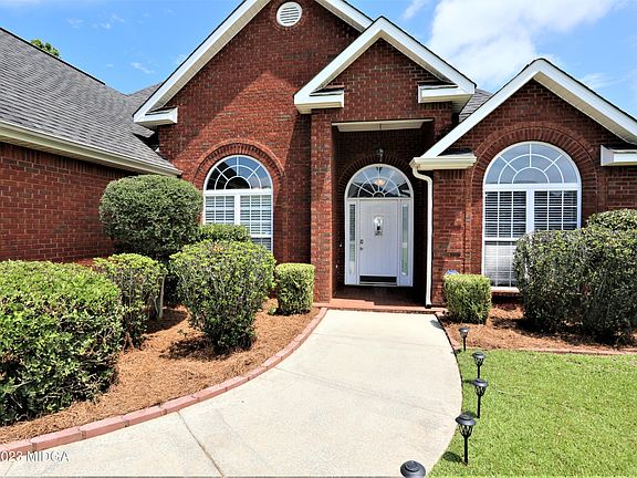 4th image of 218 Sedgebrooke Dr