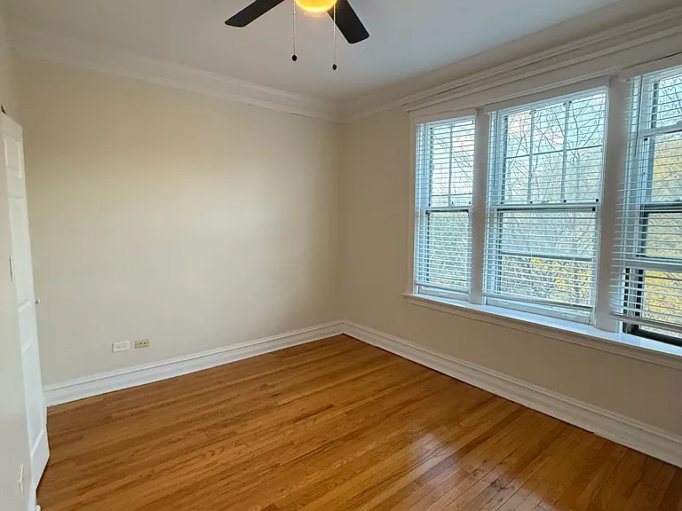 Bedroom 1 (without furniture)
