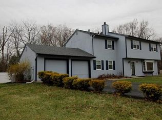 14 Tammy Ct, Piscataway, NJ