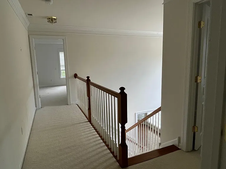 304 Arthur Ct #304 — Photo 37