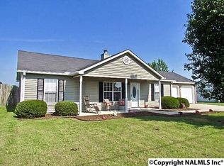 113 Fox Chase Trl, Toney, AL 35773