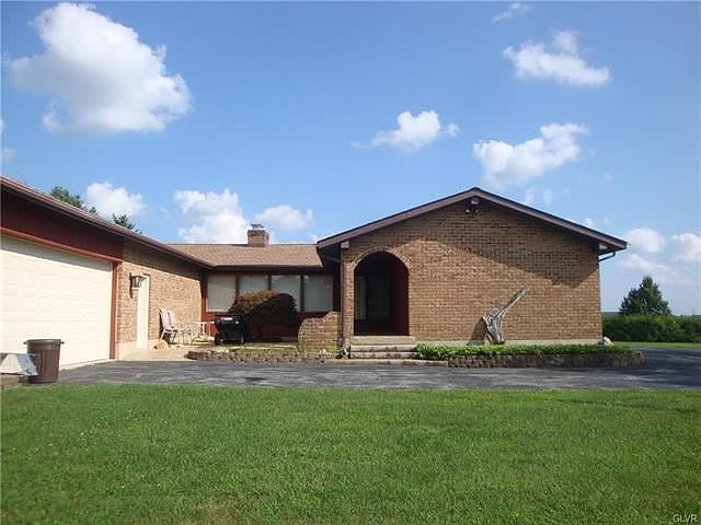 2nd image of 3819 Apple Rd