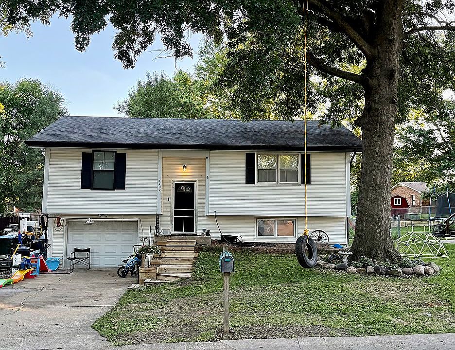1st image of 1409 Rook Dr